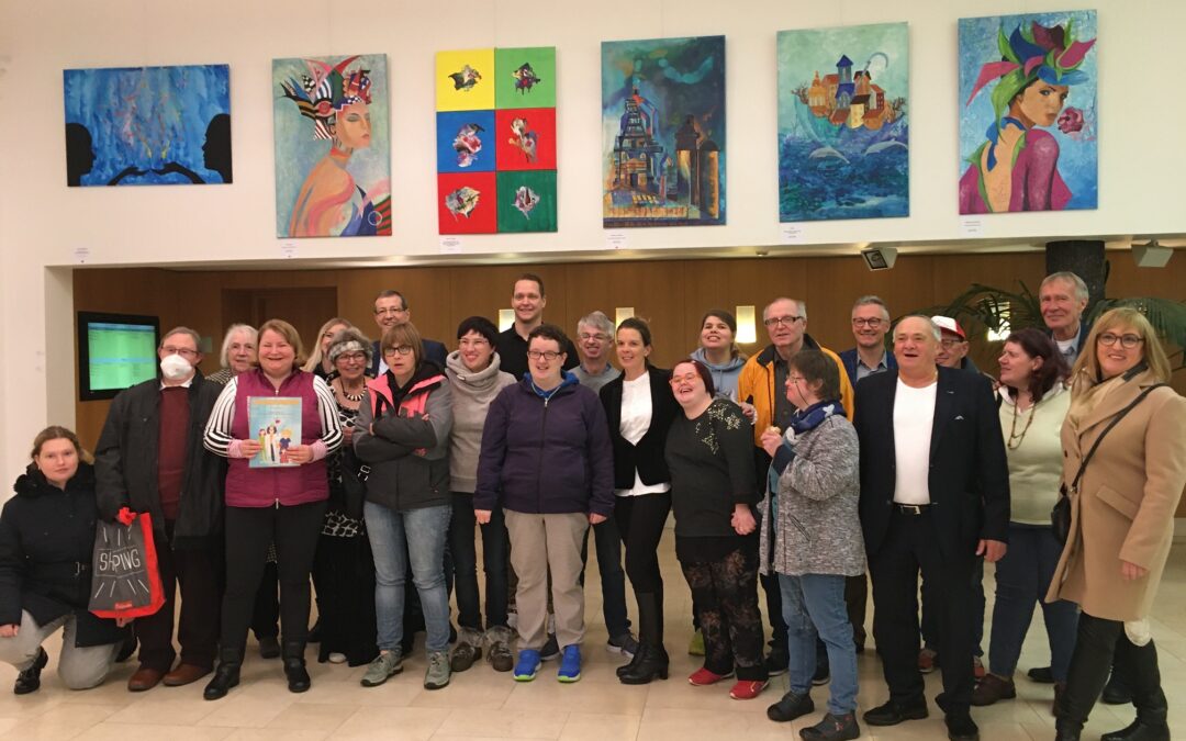 Politik und Menschen enger zusammenführen